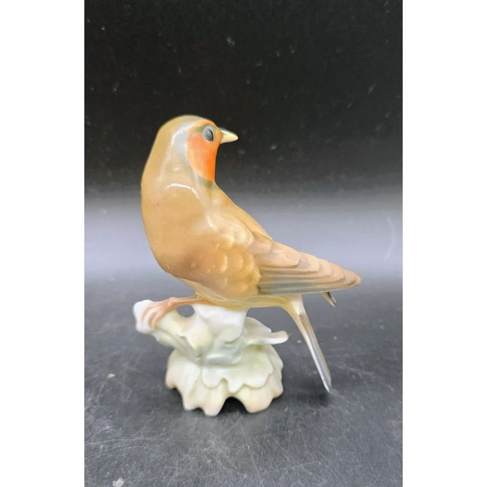 Vintage Hutschenreuther Fine Porcelain Bird Robin Figurine 4.25